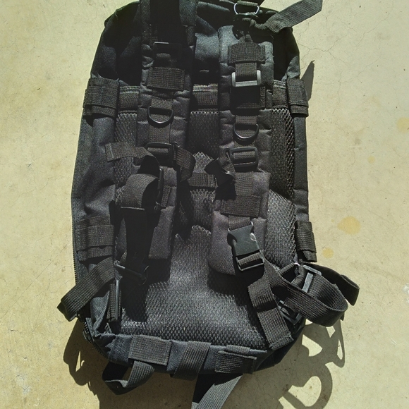 Tactical backpack - Picture 2 of 3